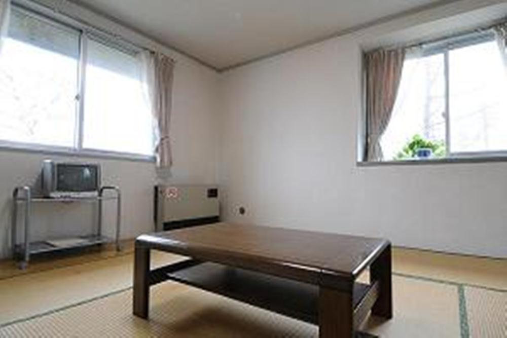 Kusatsu Kogen Youth Hostel Habitación foto
