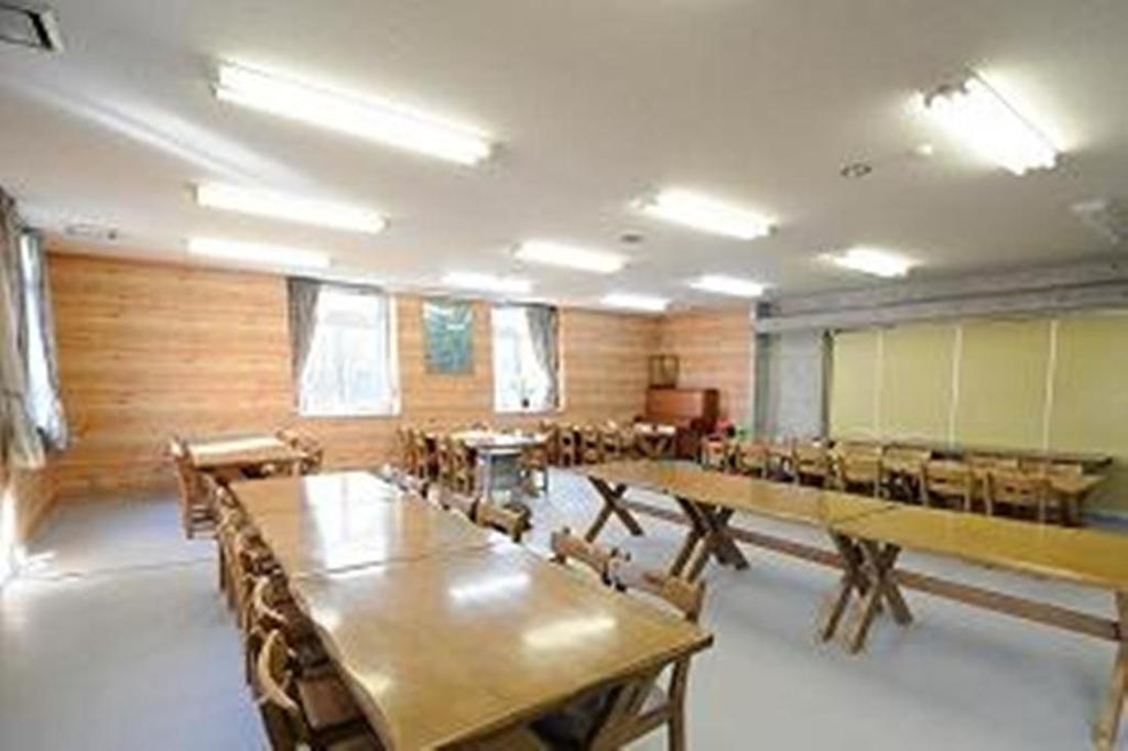 Kusatsu Kogen Youth Hostel Exterior foto
